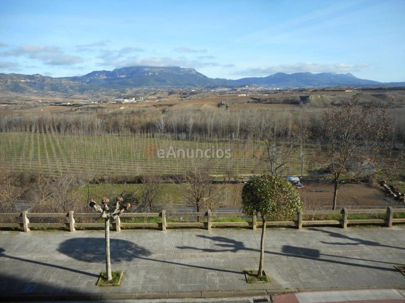 Apartamento en venta en Calle Linares Rivas, Haro, Haro