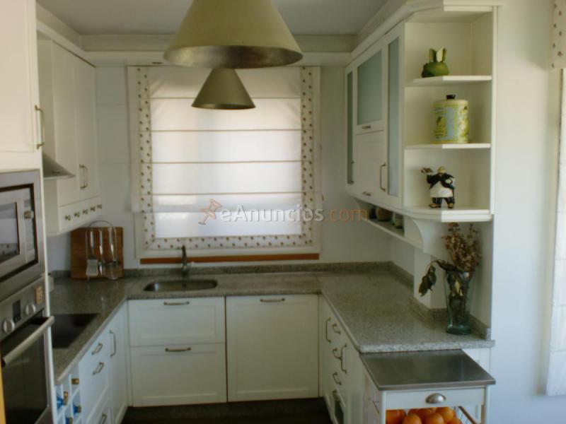 Casa en venta en Calle Agriña, Bertamiráns, Bertamirans, Ames