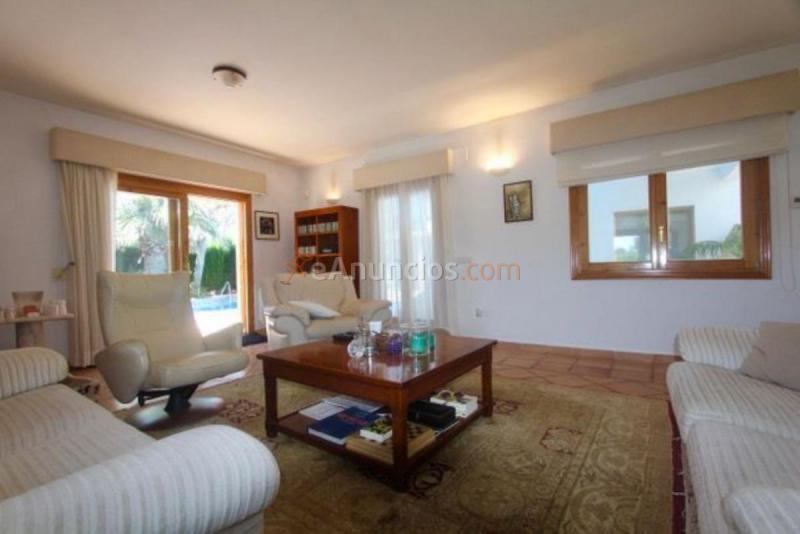 Adosado en venta en  Benimeit-Tabaira, Moraira