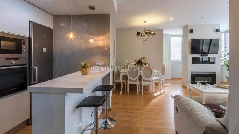 Apartamento en venta en  Zona Puerto Deportivo, Fuengirola