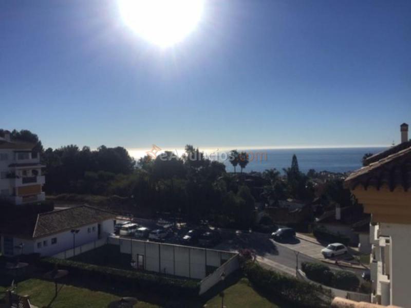 Atico en venta en  Nagüeles-Milla de Oro, Marbella