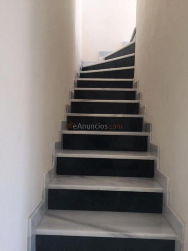 Atico en venta en  Nagüeles-Milla de Oro, Marbella