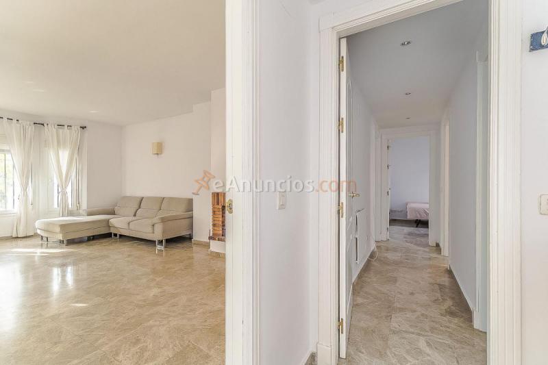 Apartamento en venta en  Nueva Andalucía, Marbella