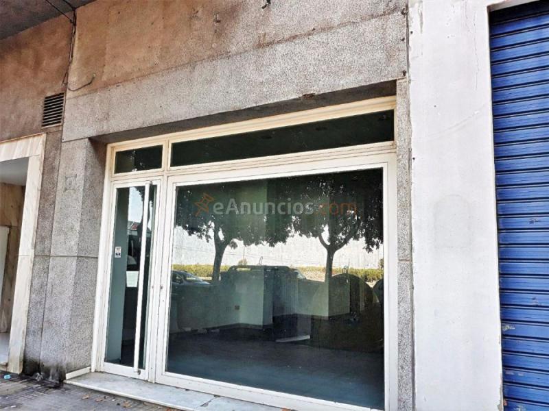 Local Comercial en venta en Calle senyoriu del rebollet, Platja de Oliva, Oliva
