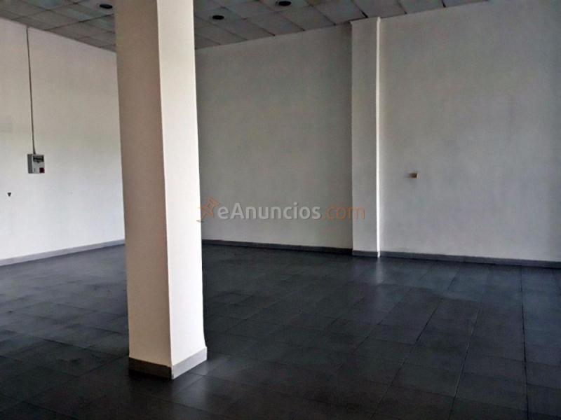 Local Comercial en venta en Calle senyoriu del rebollet, Platja de Oliva, Oliva