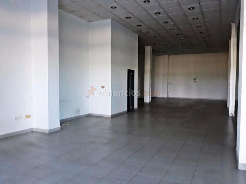 Local Comercial en venta en Calle senyoriu del rebollet, Platja de Oliva, Oliva