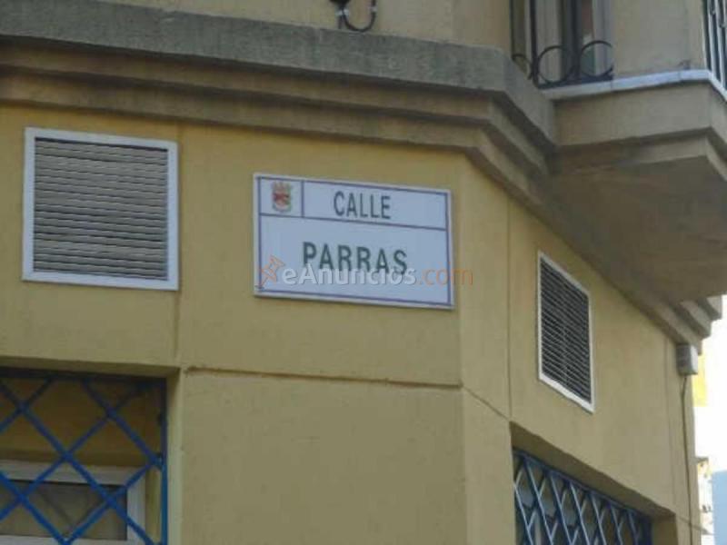 Local Comercial en venta en  Parras, Centro, Málaga