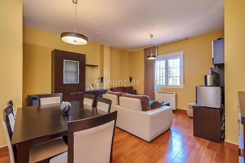 Adosado en venta en  Otura