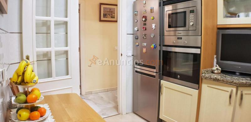 Apartamento en venta en Calle Conrado del Campo, La Leala - El Saltillo, Torremolinos