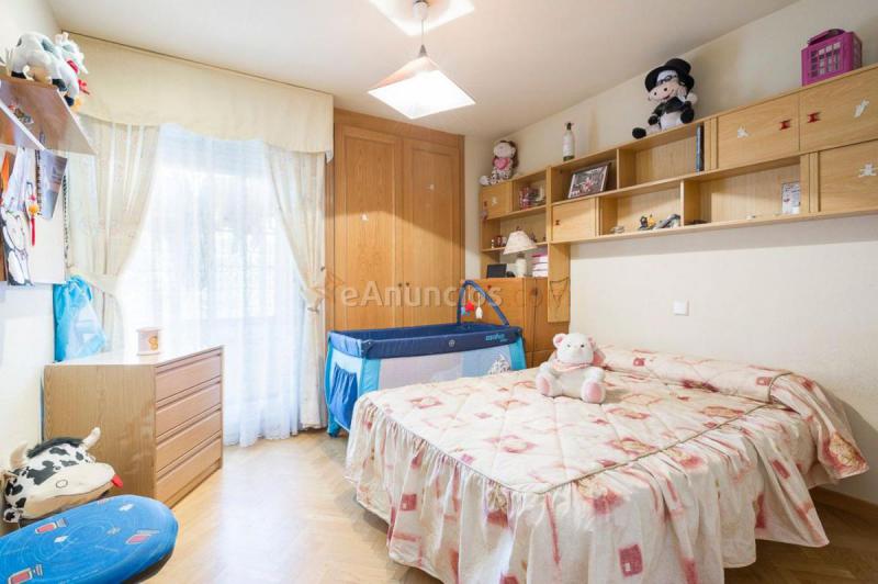 Adosado en venta en  Laguna Park, Parla