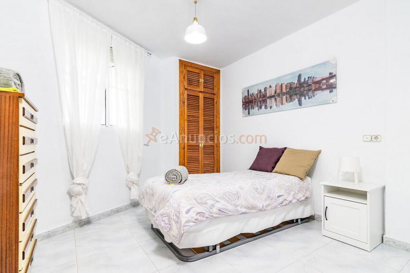 Apartamento en venta en  Playamar, Torremolinos