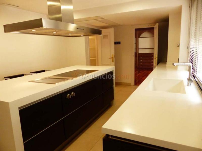 Duplex en alquiler en  Ciudad Lineal, Madrid