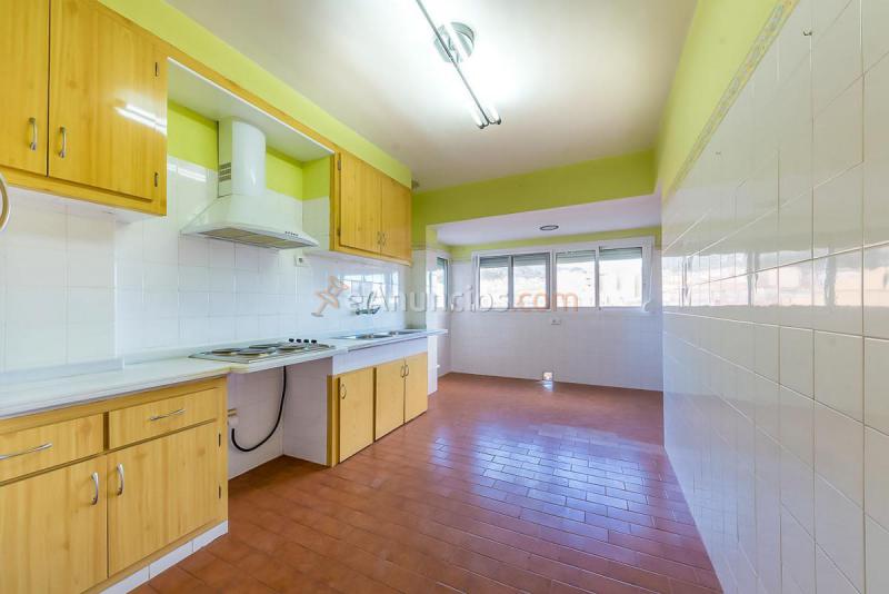 Apartamento en venta en  Barri Santa Rosa, Alcoy  Alcoi