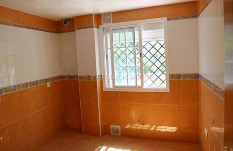 Apartamento en venta en Calle ciudad real, La Zubia