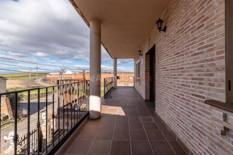 Adosado en venta en  Palomeque