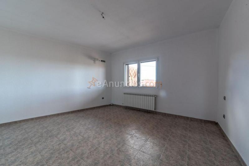 Adosado en venta en  Palomeque