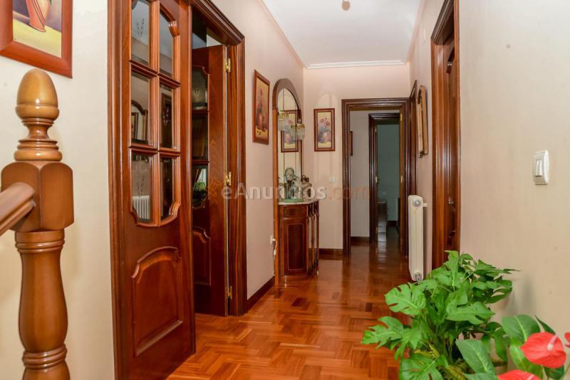 Adosado en venta en  Castellanos de Villiquera