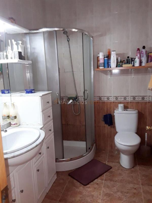 Adosado en venta en  Barrax