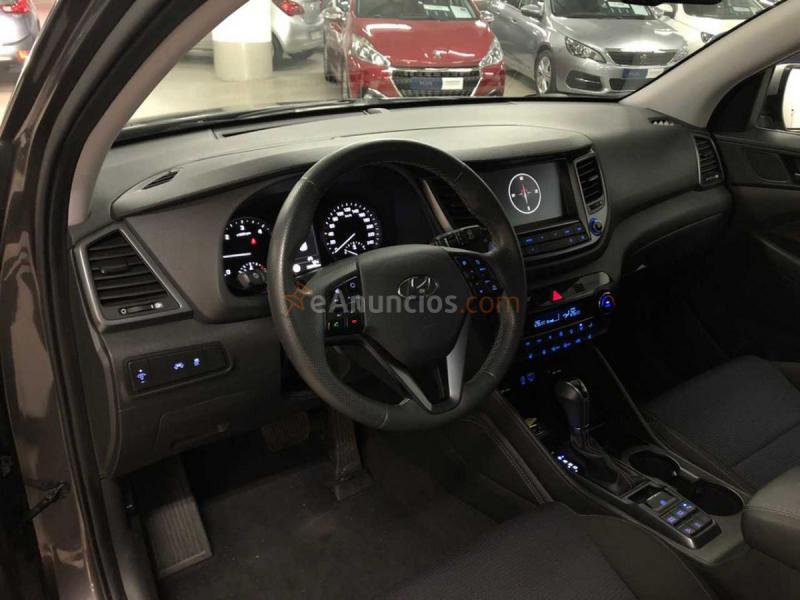 Hyundai hyundai tucson  kosmo 1.7 crdi 141cv aut.