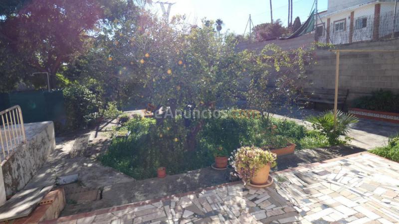 Adosado en venta en Calle ENELDO, Cam Paterna-Lloma del Calderer, Bétera