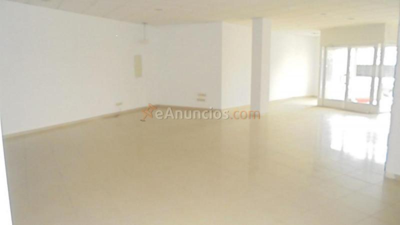 Local Comercial en alquiler en  Esquivias