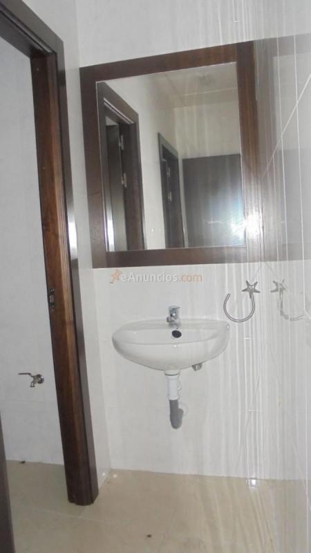 Local Comercial en alquiler en  Esquivias