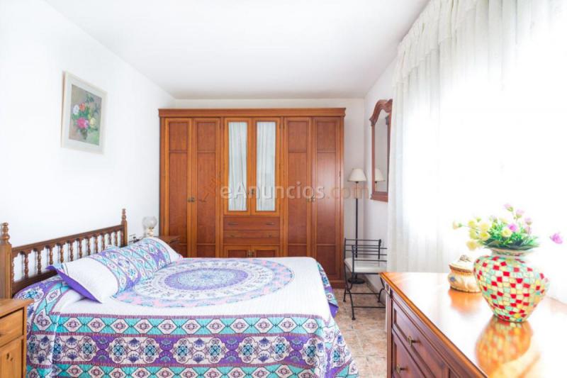 Adosado en venta en  Vallgorguina