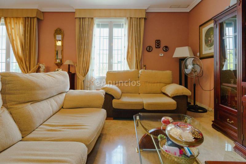 Adosado en venta en  Valencina de la Concepcion