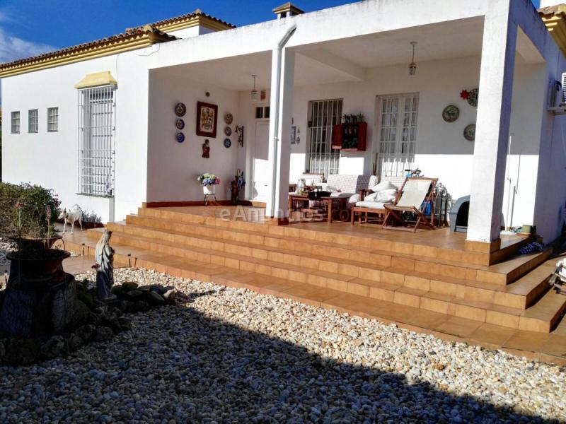 Adosado en venta en  Aljaraque