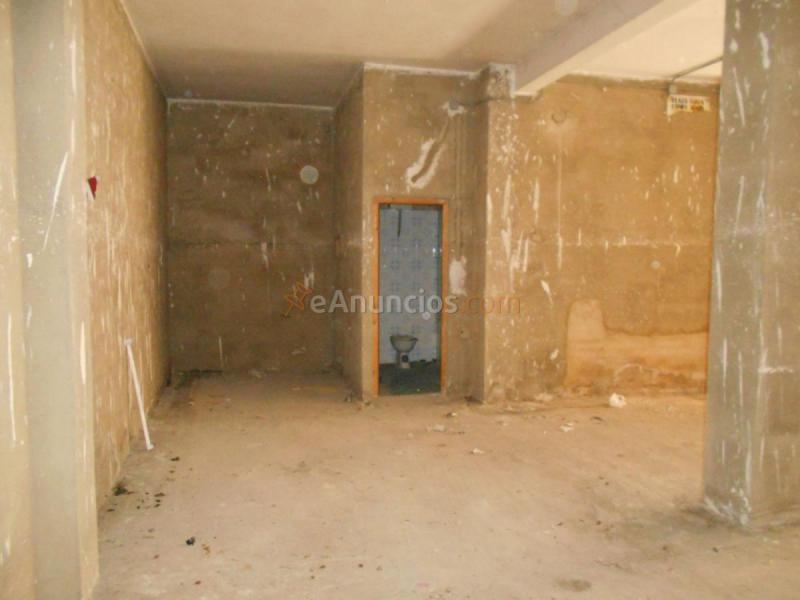 Local Comercial en alquiler en  Elias Martinez, Requena