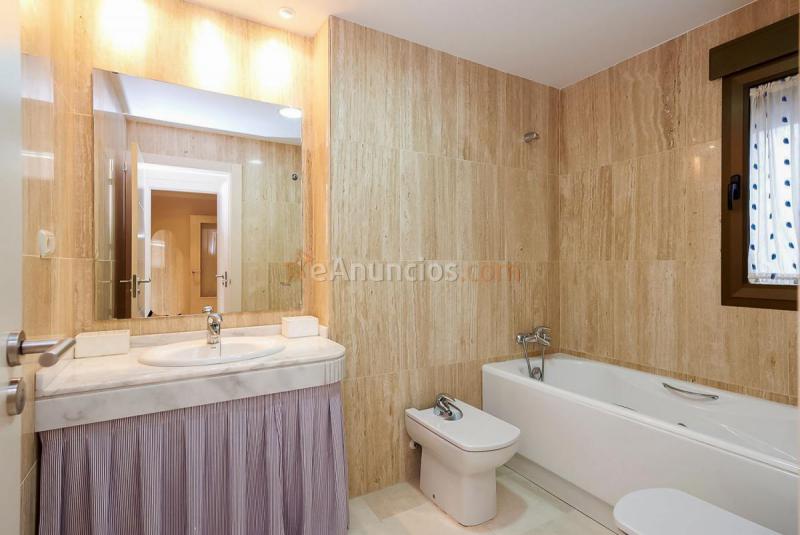 Atico en venta en  Playa Granada, Motril