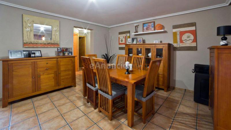 Adosado en venta en  Busot