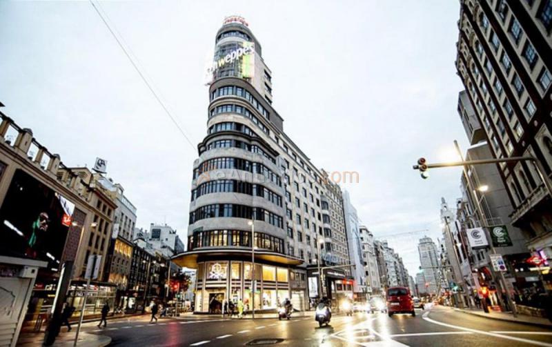 Local Comercial en alquiler en  Centro, Madrid