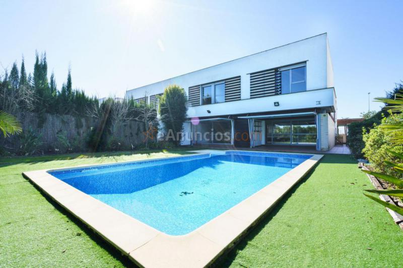 Adosado en venta en  Campo de Golf, Montequinto