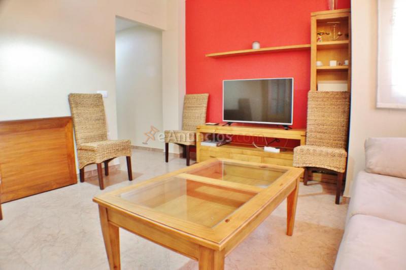 Piso de 1 habitación en roquetas de mar zona las marina