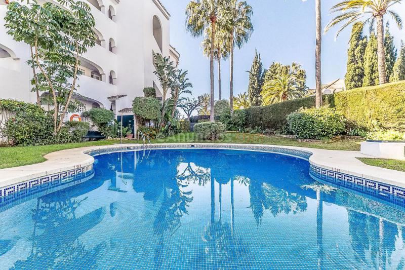 Apartamento en venta en  San Pedro de Alcántara, Marbella