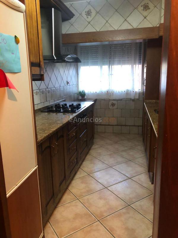 Apartamento en venta en Puerta de los Guzmanes, Polig.Cartuja - Barriada la Paz, Granada