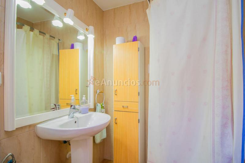 Adosado en venta en  La Font de la Figuera