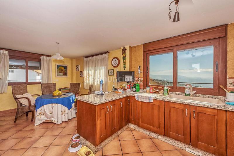 Adosado en venta en  Nivar