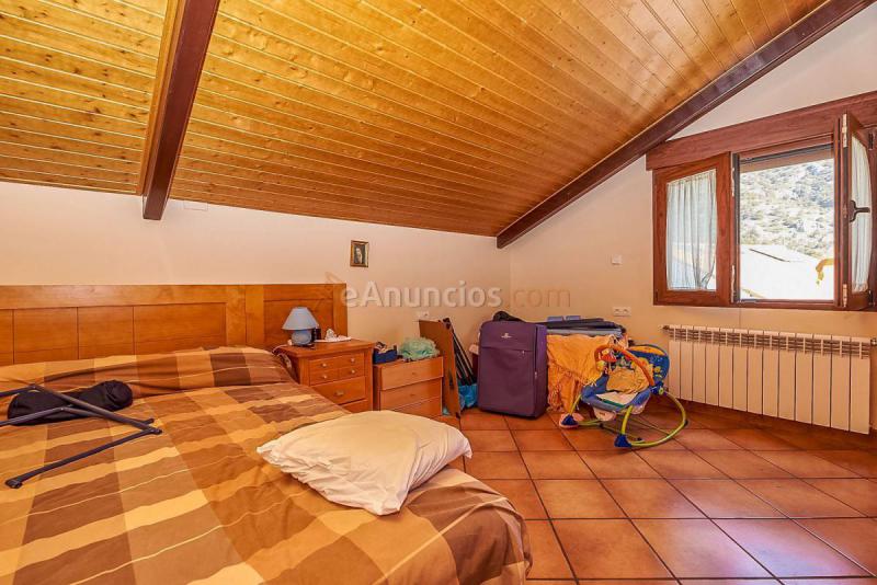 Adosado en venta en  Nivar