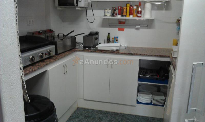 Traspaso café y Bistró Bar con clientela fija