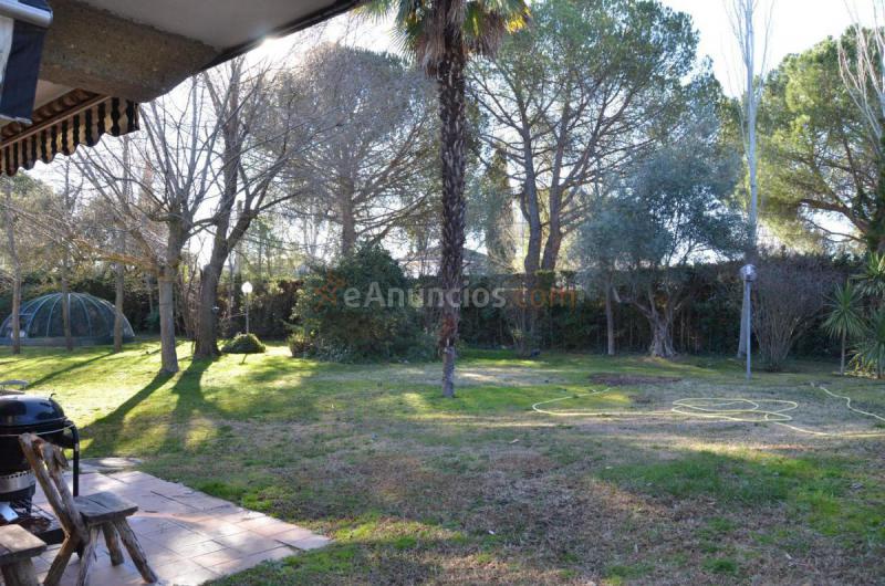 Adosado en alquiler en  El Bosque, Villaviciosa de Odón