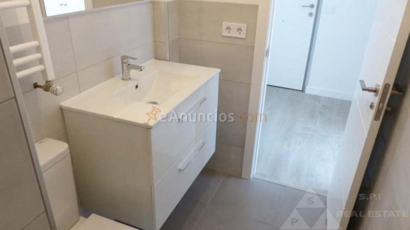 Apartamento en venta en  Ciudad Lineal, Madrid