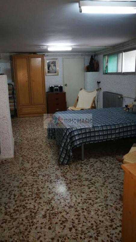 Adosado en venta en  Escalona