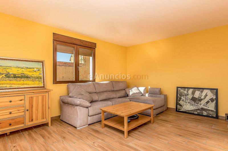 Adosado en venta en  Villamandos