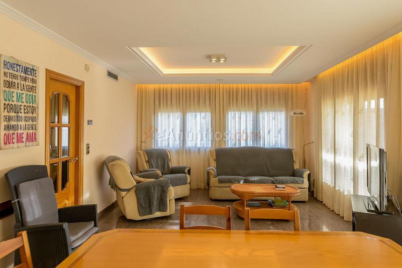 Adosado en venta en  Riudarenes