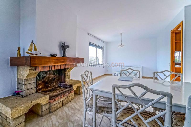 Adosado en venta en  Les Cases d'Alcanar, Alcanar