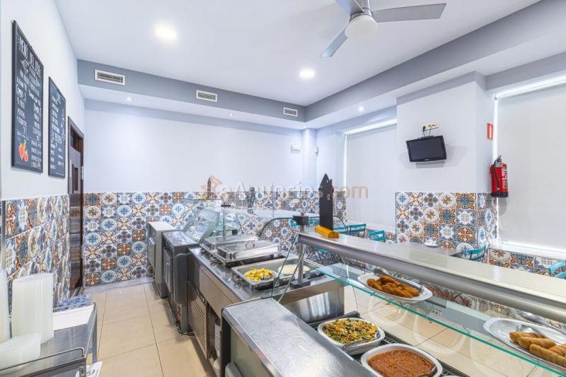 Local Comercial en alquiler en Calle de Martín de los Heros, Moncloa, Madrid