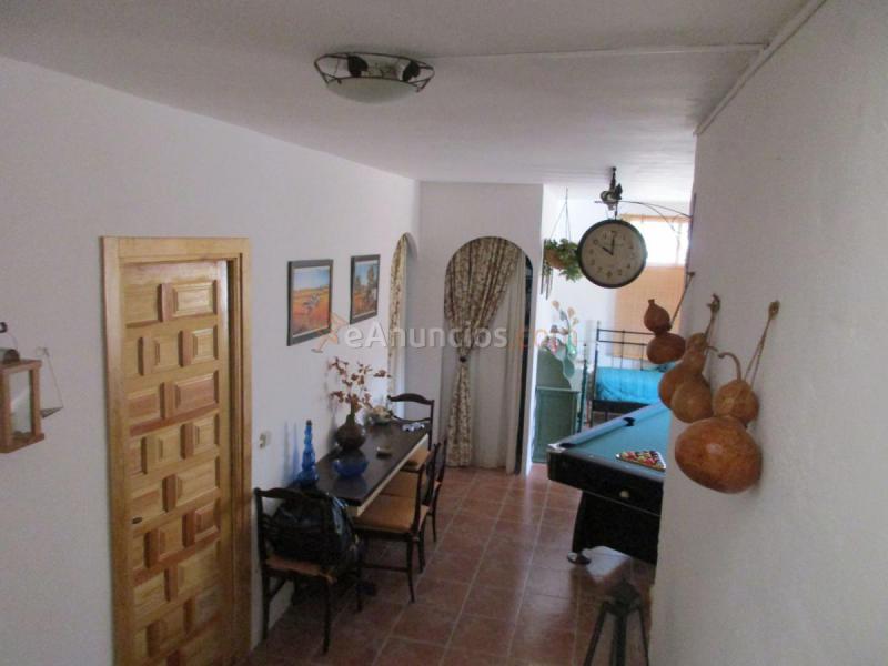 Adosado en venta en  Colmenar de Oreja