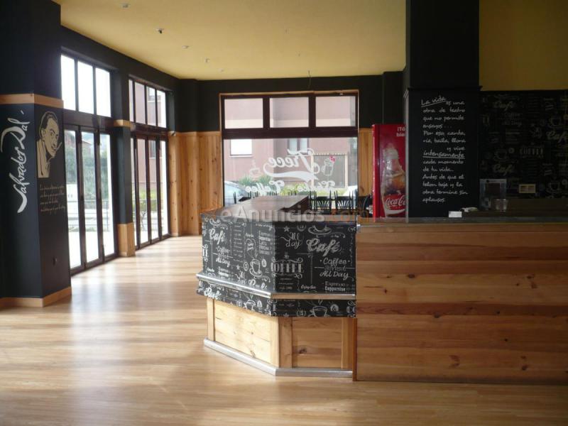 Local Comercial en alquiler en Calle Luis Hauzeur, Salinas, Castrillon